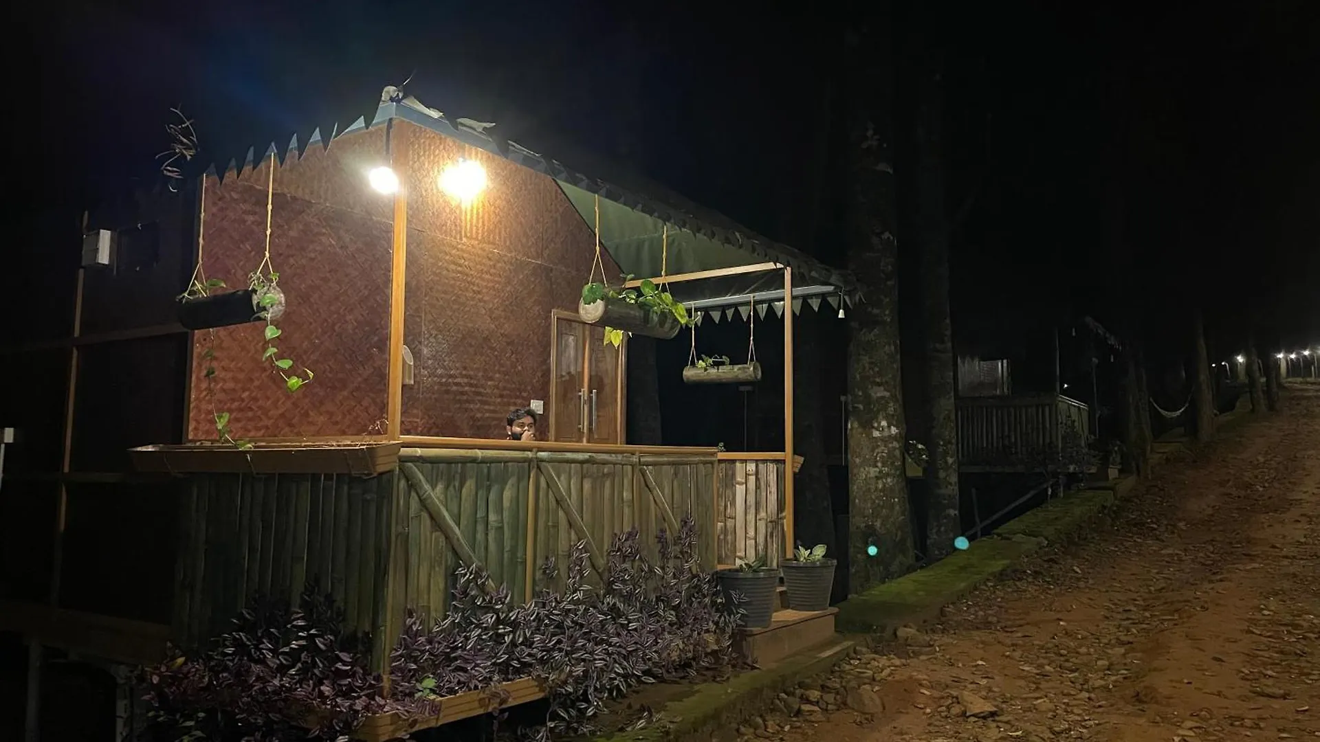 900 Woods Wayanad Eco Resort - A Sprawling Jungle Stay Near Glass Bridge Meppadi 0*,