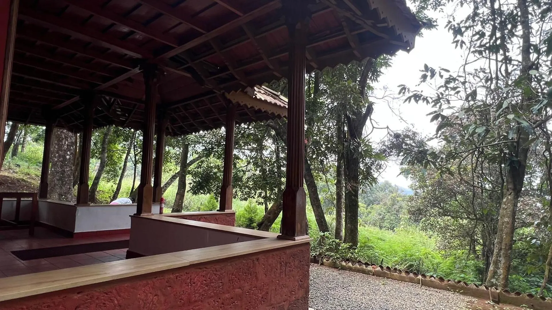 900 Woods Wayanad Eco Resort - A Sprawling Jungle Stay Near Glass Bridge Meppādi 인도